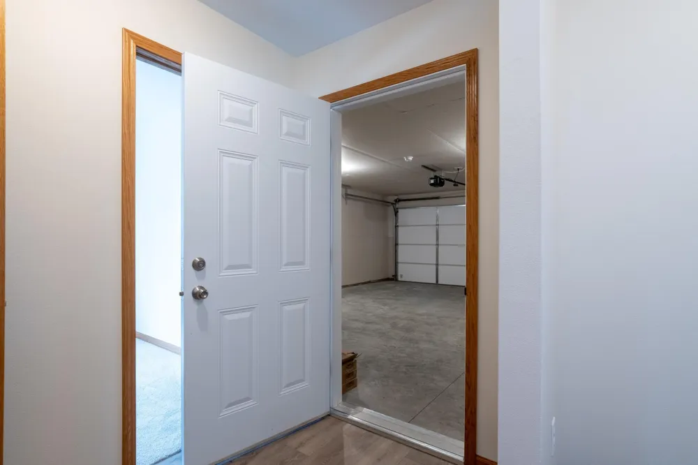 1244 4th Avenue NW Valley City, ND 58072