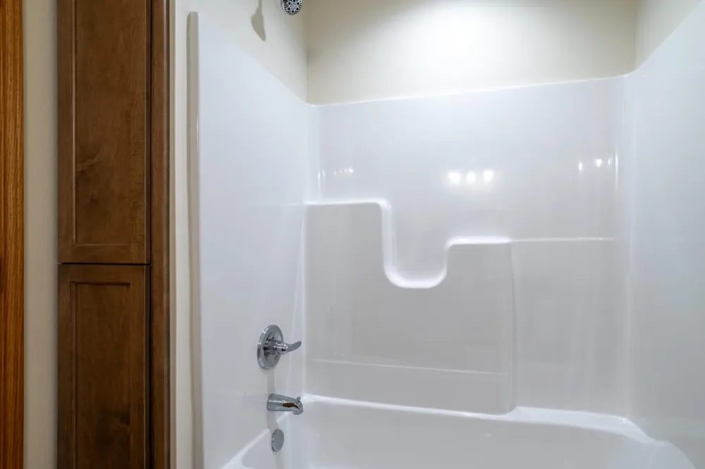 1246 4th Street NW Valley City, ND 58072