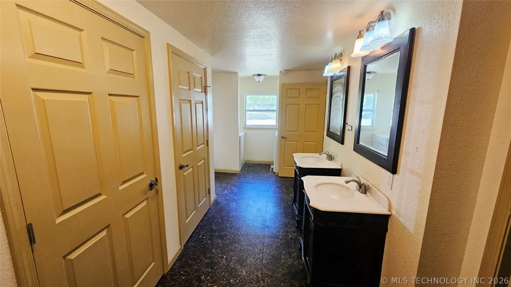 3905 Holiday Acres Drive Fort Towson, OK 74735