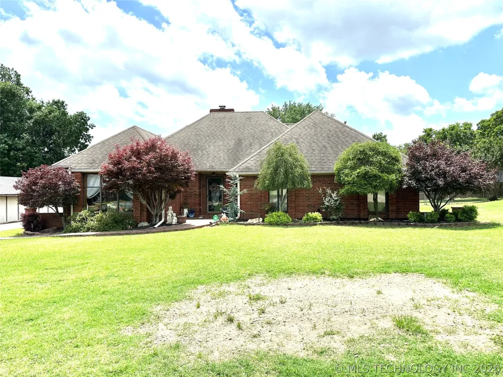 604 Nelson McAlester, OK 74501