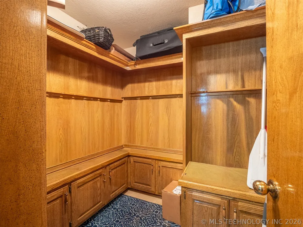 604 Nelson McAlester, OK 74501