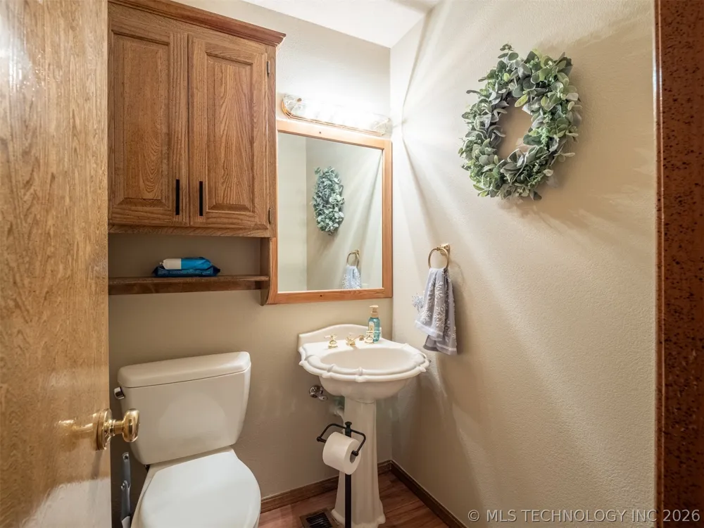 604 Nelson McAlester, OK 74501