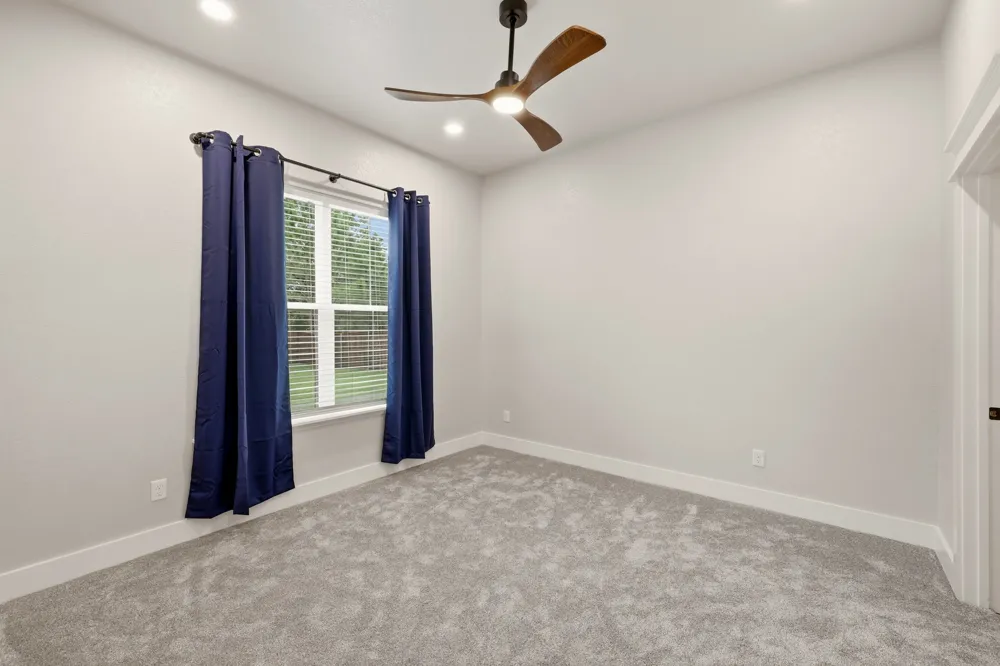 150 Waterfowl Longview, TX 75602