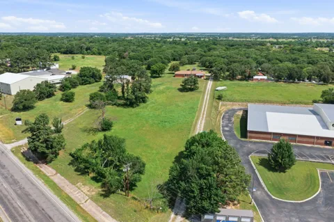 3523 E Highway 199 #L