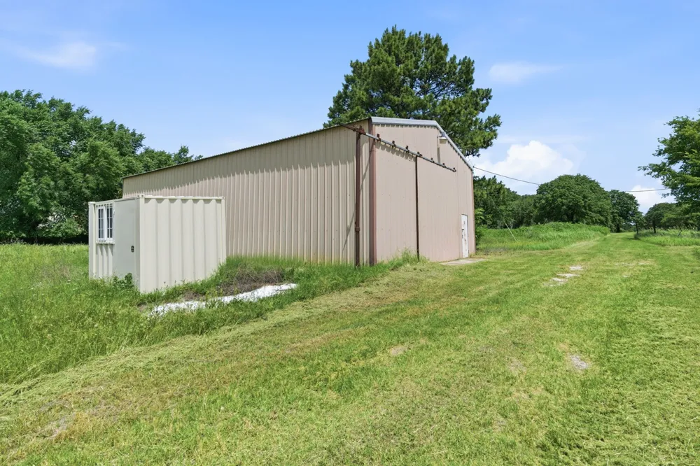 3523 E Highway 199 #L Springtown, TX 76082