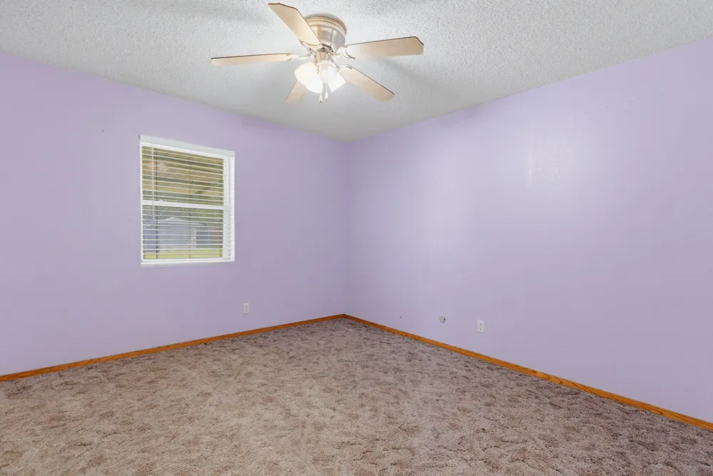 3523 E Highway 199 #L Springtown, TX 76082