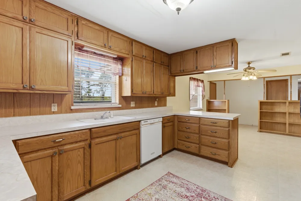 3523 E Highway 199 #L Springtown, TX 76082