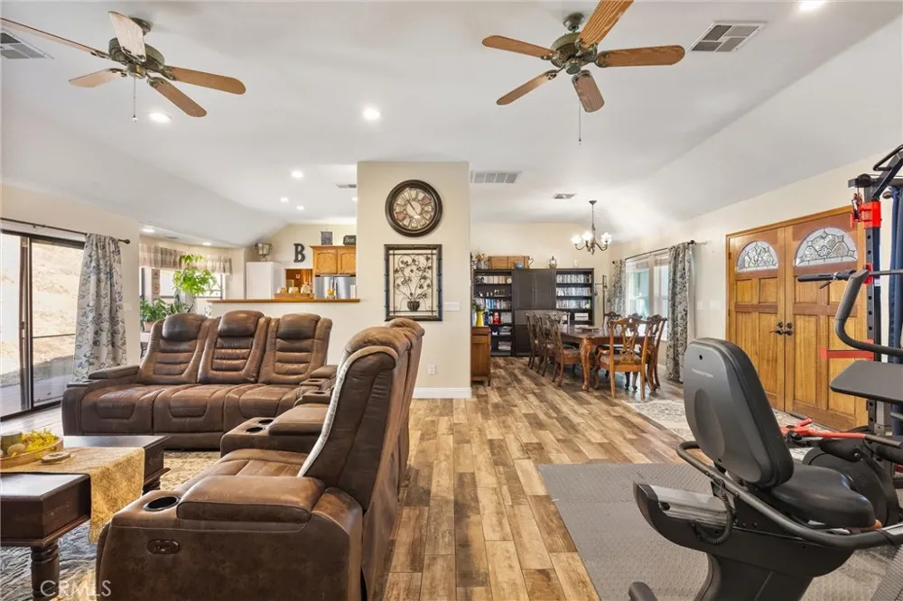 26920 Clear Creek Keene, CA 93531