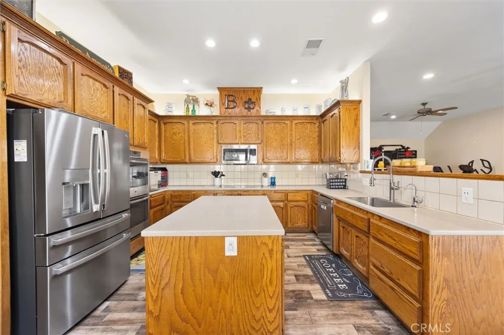 26920 Clear Creek Keene, CA 93531