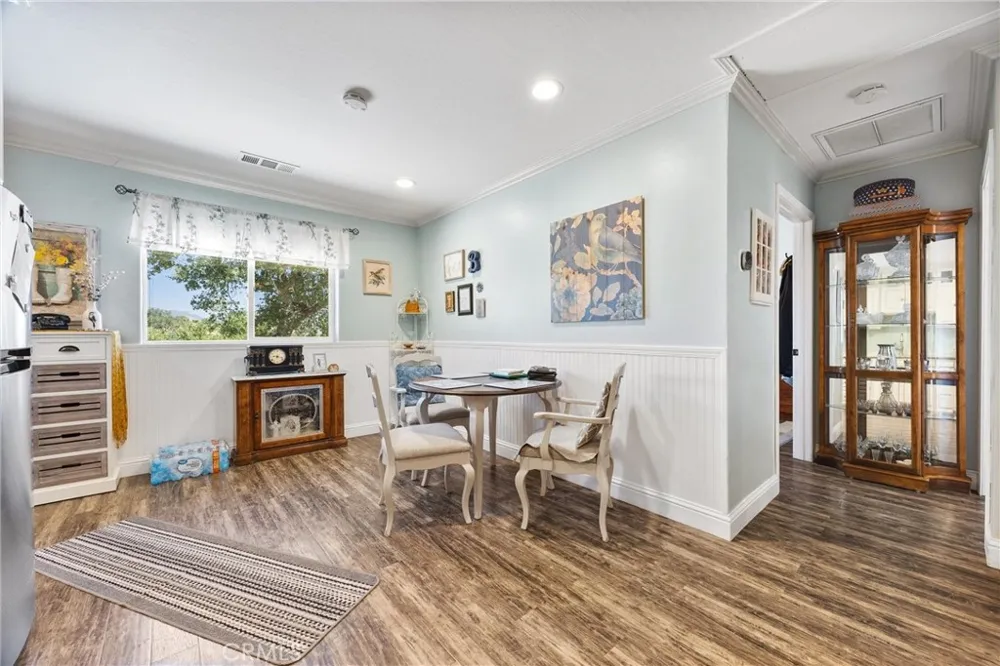 26920 Clear Creek Keene, CA 93531