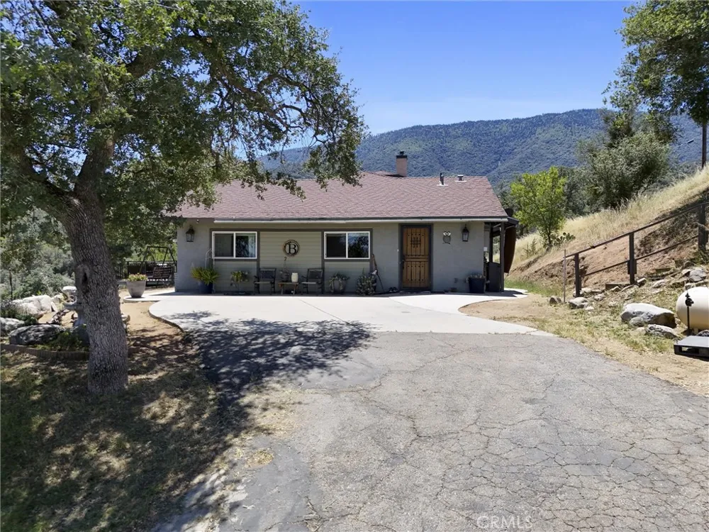 26920 Clear Creek Keene, CA 93531