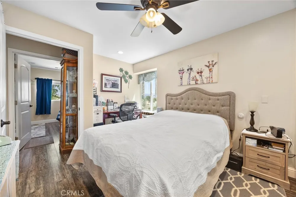 26920 Clear Creek Keene, CA 93531