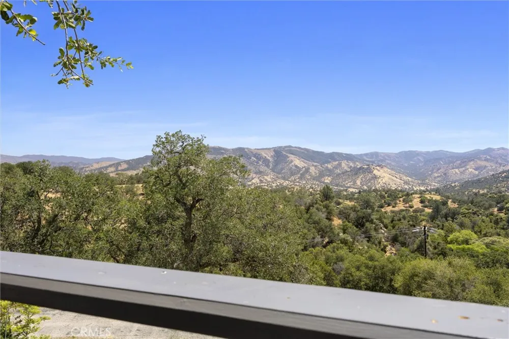 26920 Clear Creek Keene, CA 93531