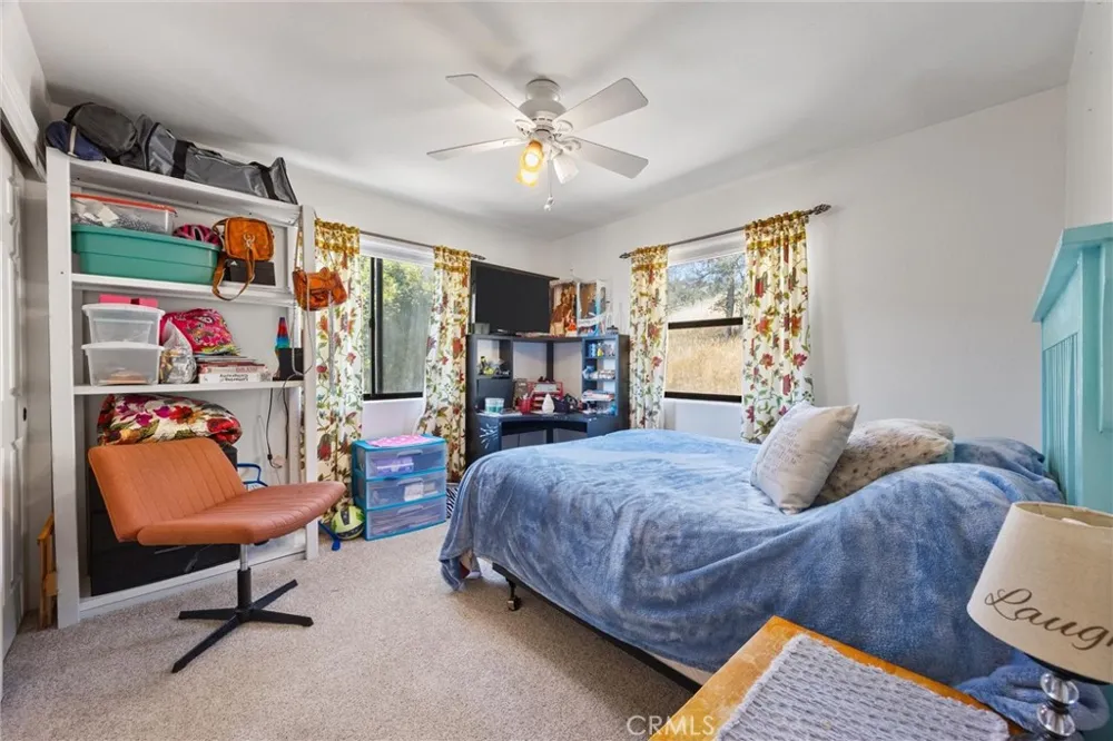26920 Clear Creek Keene, CA 93531