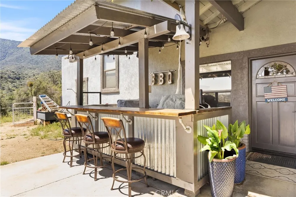 26920 Clear Creek Keene, CA 93531