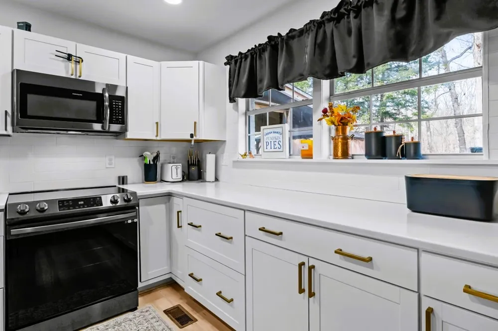 1975 Kelly Rd Holladay, TN 38341