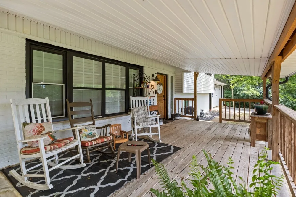 1975 Kelly Rd Holladay, TN 38341