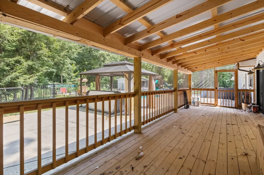 1975 Kelly Rd Holladay, TN 38341