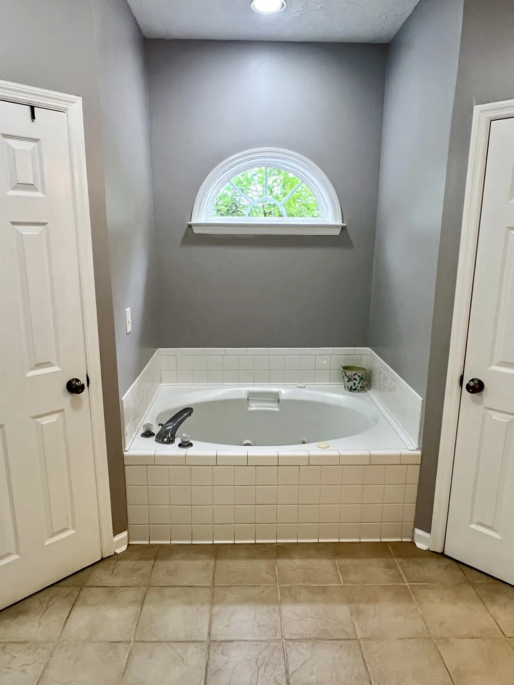 9049 Bradley Creek Rd Lascassas, TN 37085