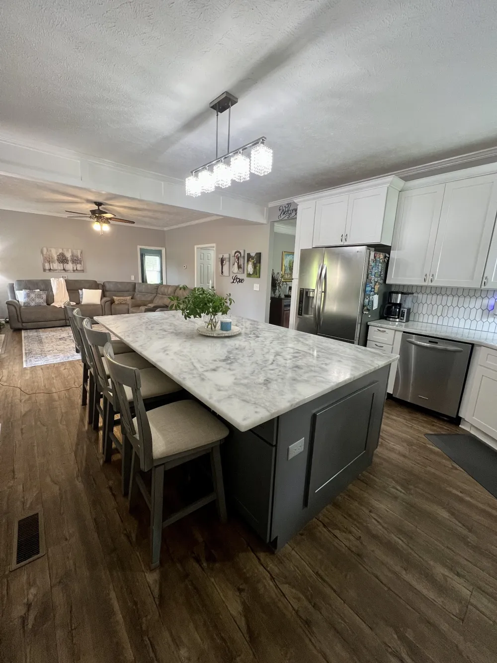 9049 Bradley Creek Rd Lascassas, TN 37085
