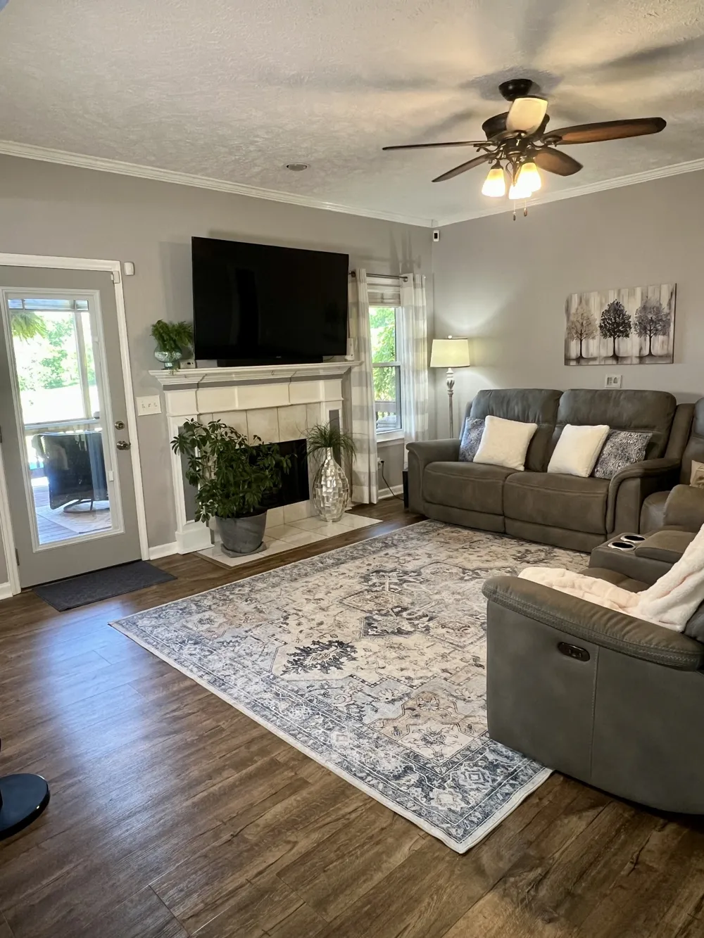 9049 Bradley Creek Rd Lascassas, TN 37085