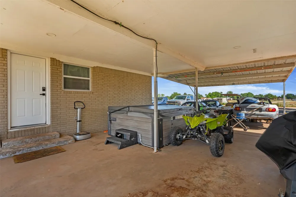 13017 S Hwy 6 Highway S Knox City, TX 79529