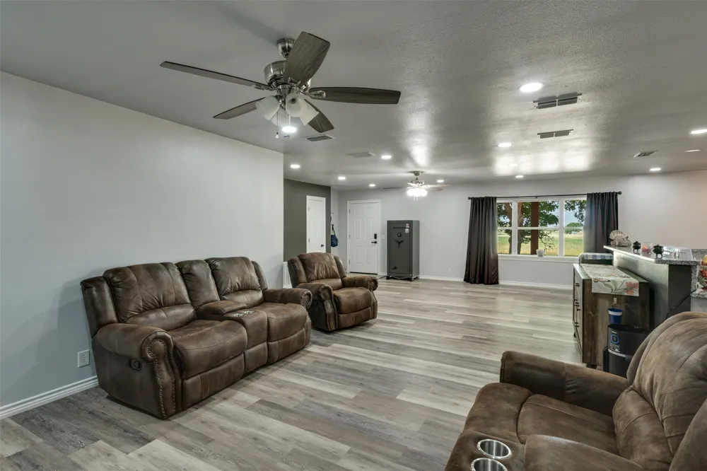 13017 S Hwy 6 Highway S Knox City, TX 79529