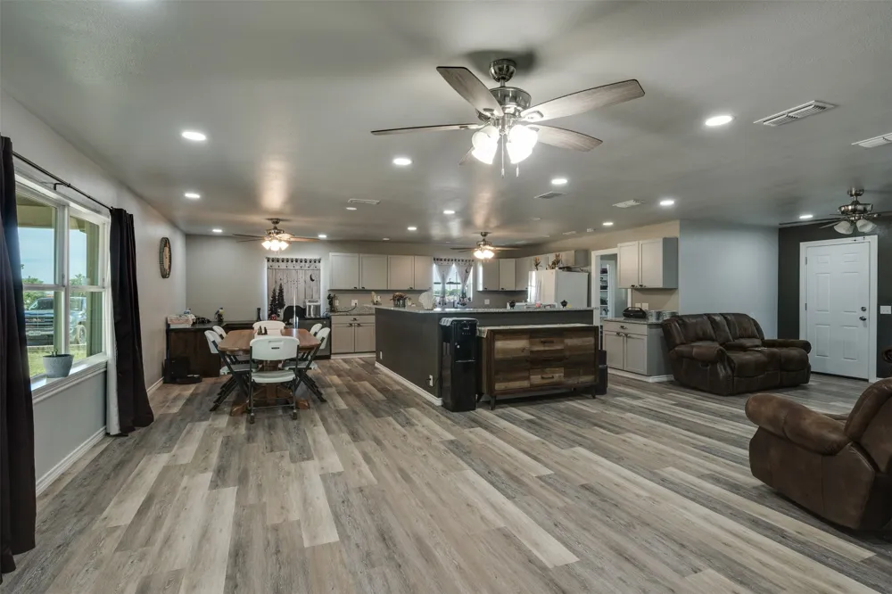13017 S Hwy 6 Highway S Knox City, TX 79529