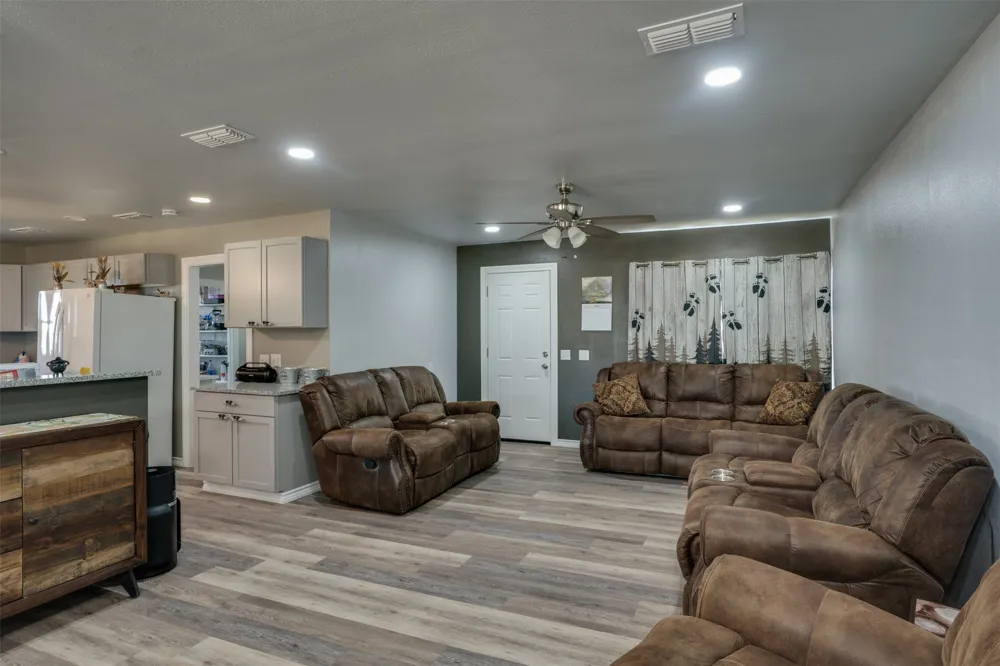 13017 S Hwy 6 Highway S Knox City, TX 79529