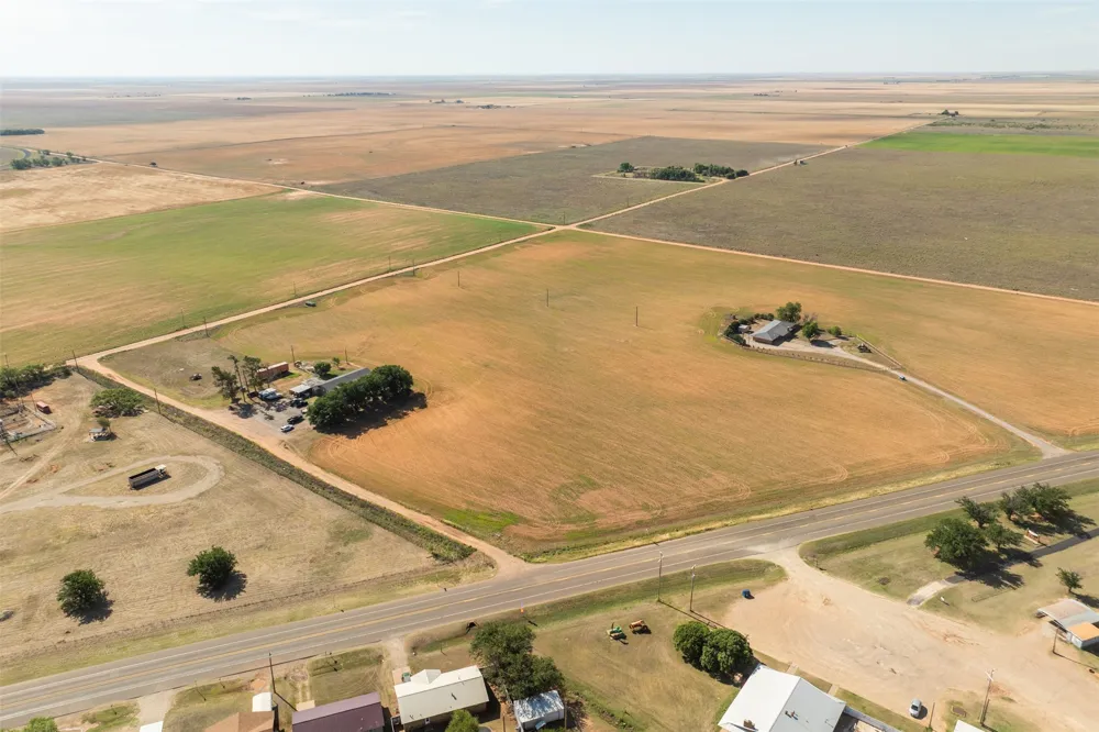 13017 S Hwy 6 Highway S Knox City, TX 79529