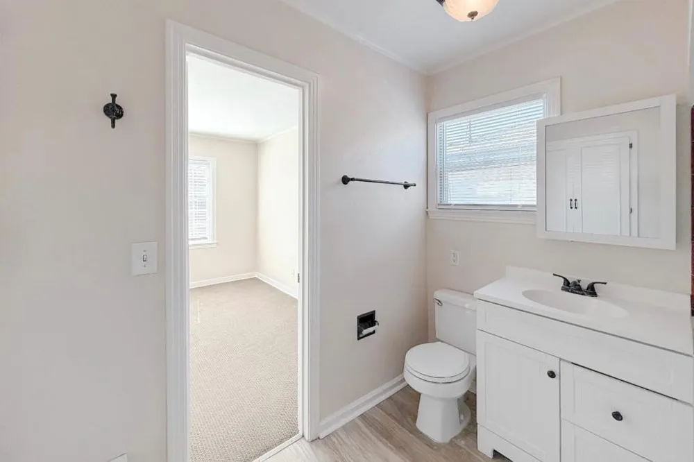1118 Victoria Avenue Hollister, CA 95023