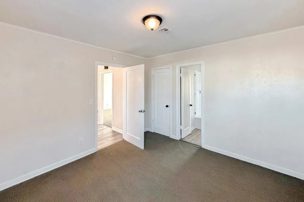 1118 Victoria Avenue Hollister, CA 95023