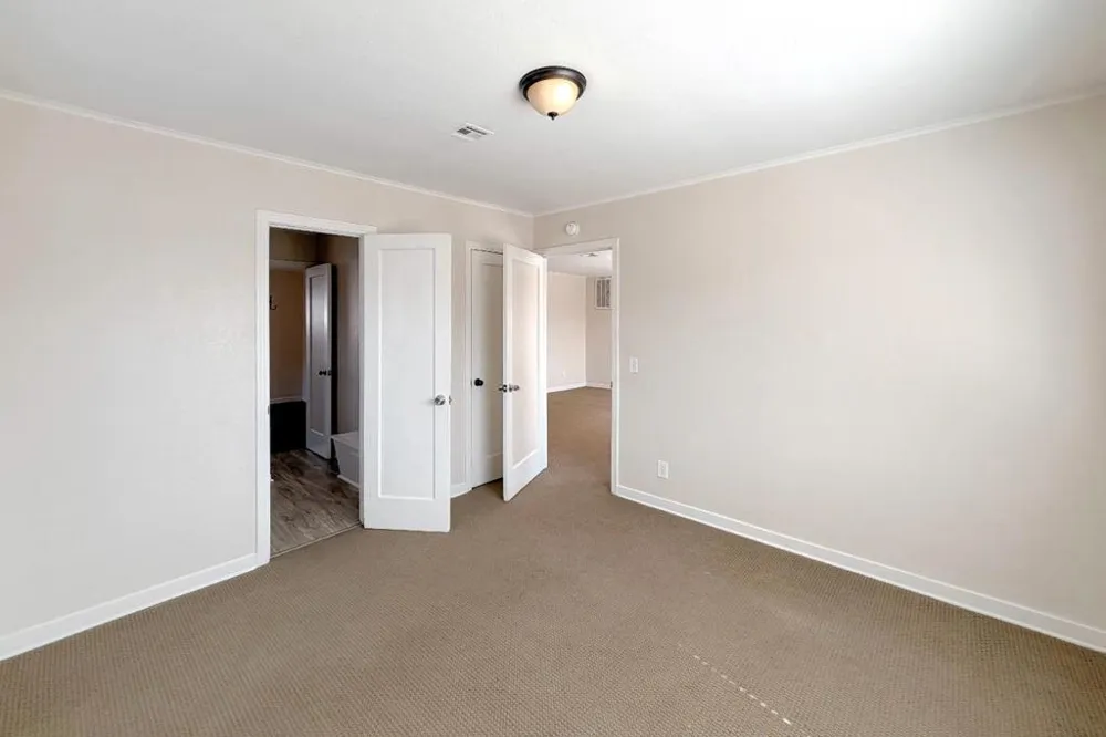 1118 Victoria Avenue Hollister, CA 95023