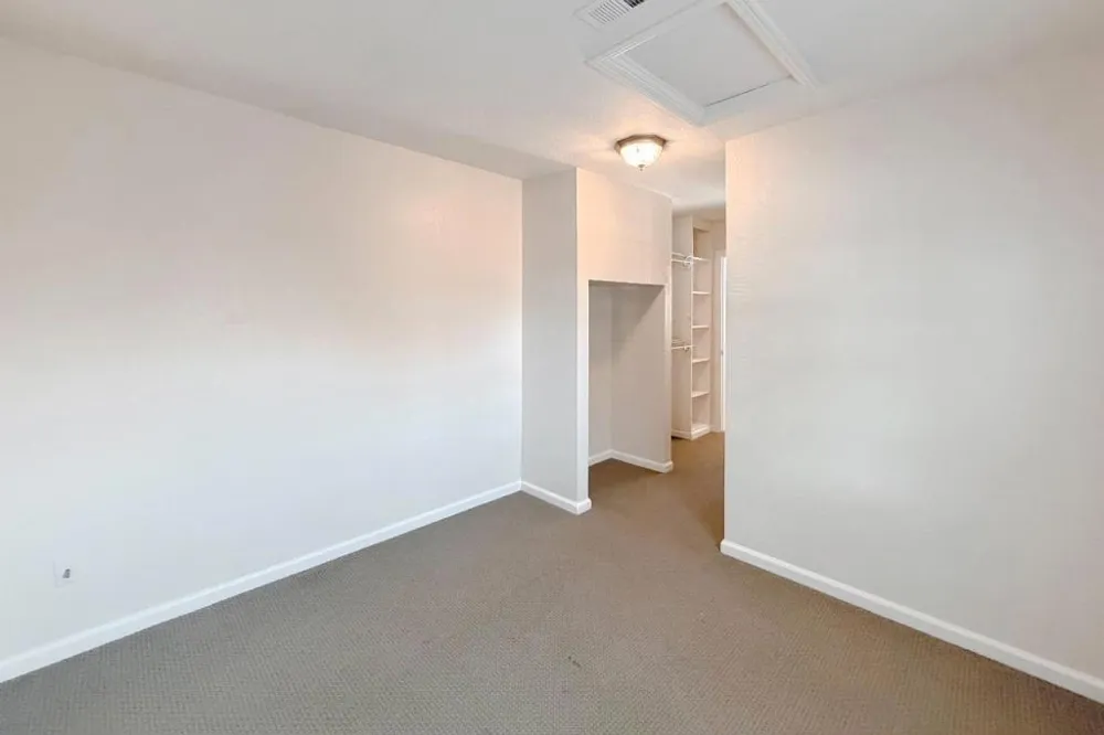 1118 Victoria Avenue Hollister, CA 95023