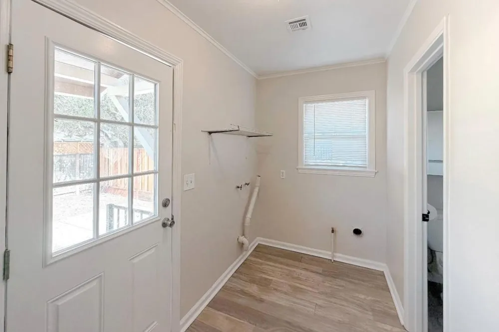 1118 Victoria Avenue Hollister, CA 95023