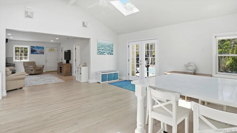 32 Red Creek Road Hampton Bays, NY 11946