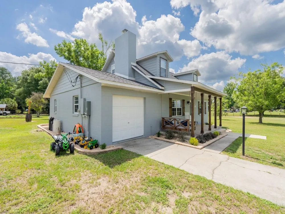 4381 NE 105TH PLACE Anthony, FL 32617