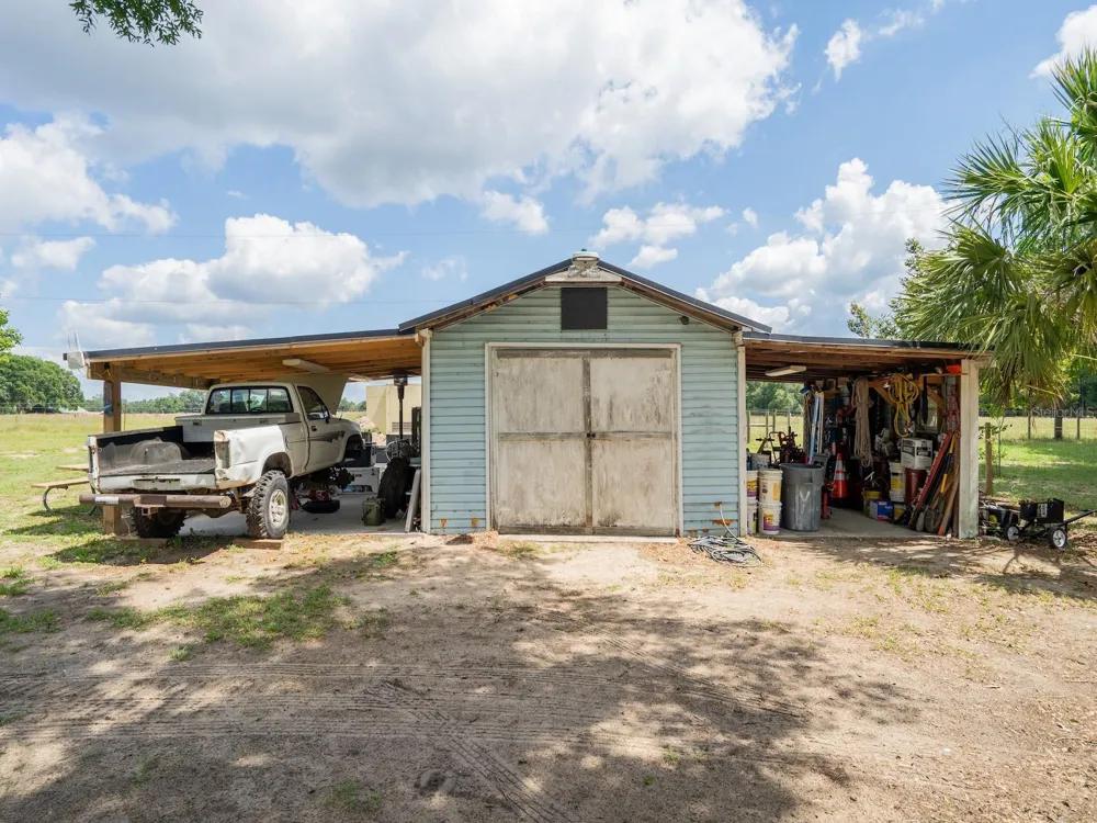 4381 NE 105TH PLACE Anthony, FL 32617