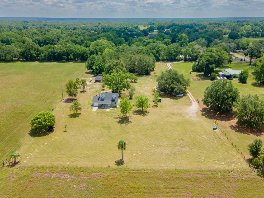 4381 NE 105TH PLACE Anthony, FL 32617