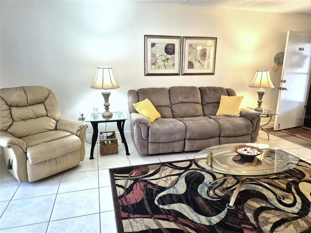 107 WINDWARD PLACE #107 Oldsmar, FL 34677