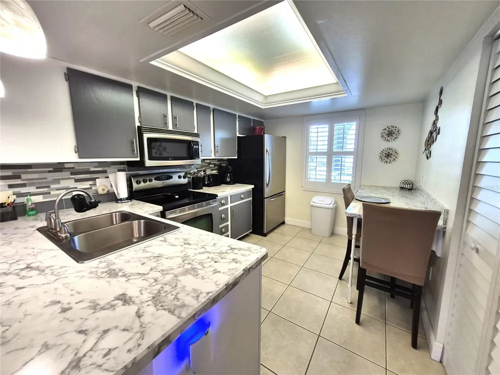 107 WINDWARD PLACE #107 Oldsmar, FL 34677