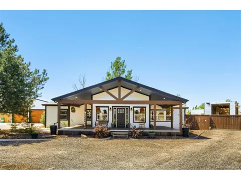 611 Pinyon Circle
