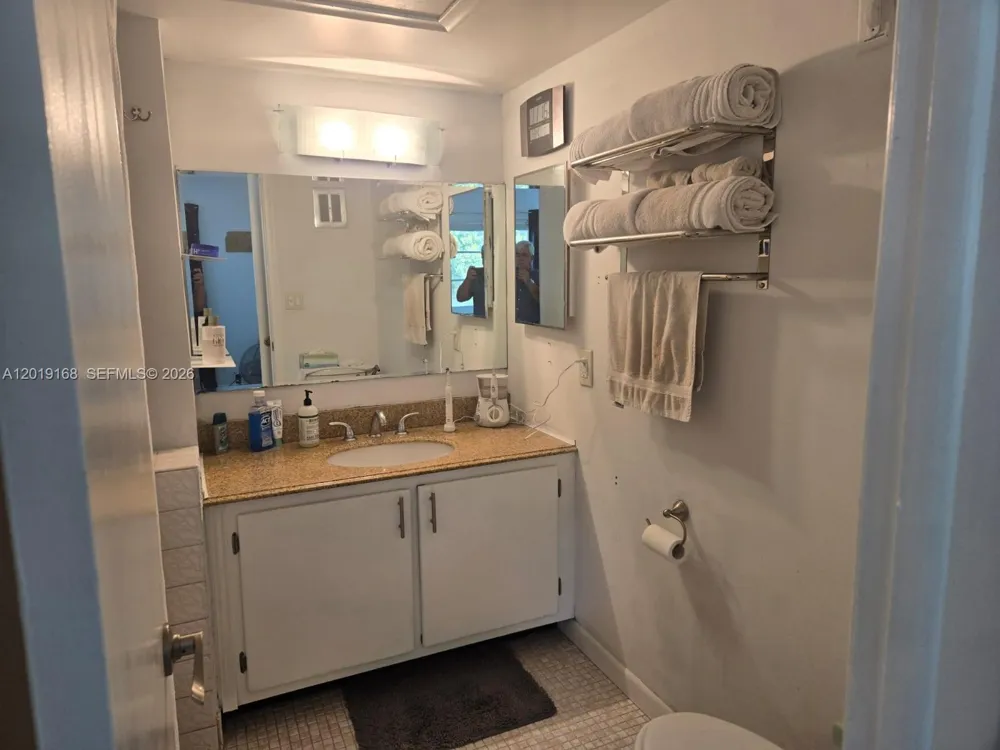 1950 Andrews Ave #208D Wilton Manors, FL 33311
