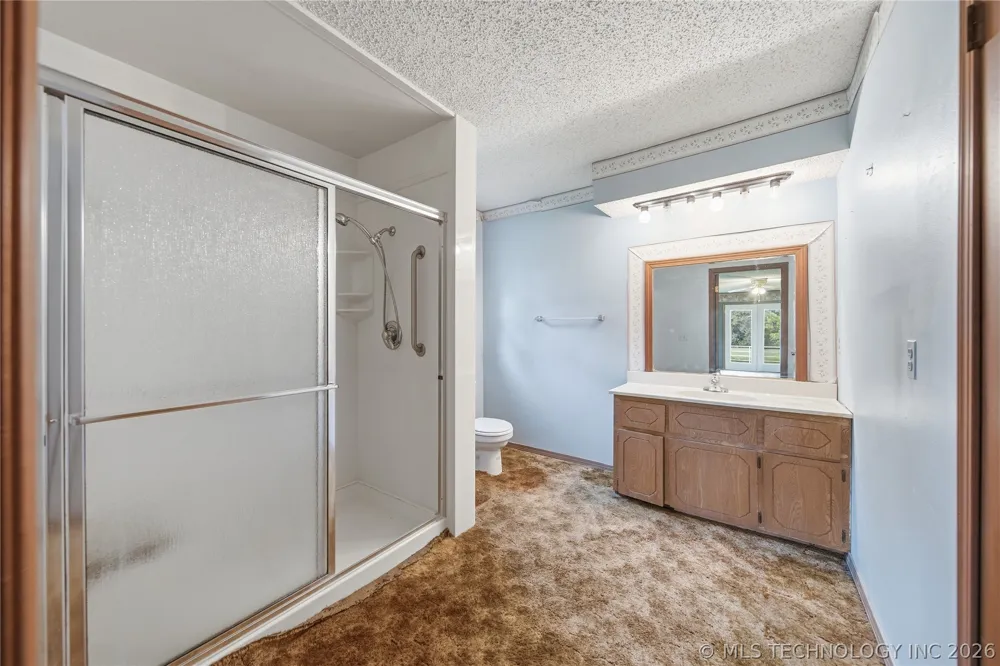 15550 S 4187 ROAD Claremore, OK 74017
