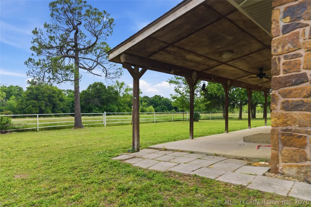 15550 S 4187 ROAD Claremore, OK 74017