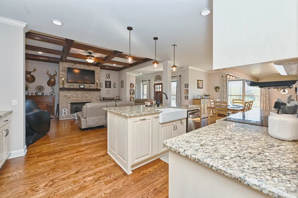 2189 Double Branch Rd Columbia, TN 38401