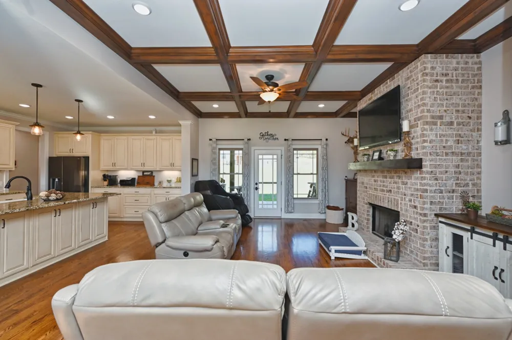 2189 Double Branch Rd Columbia, TN 38401