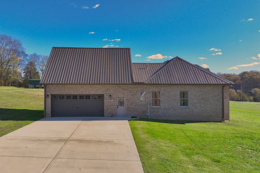 2189 Double Branch Rd Columbia, TN 38401