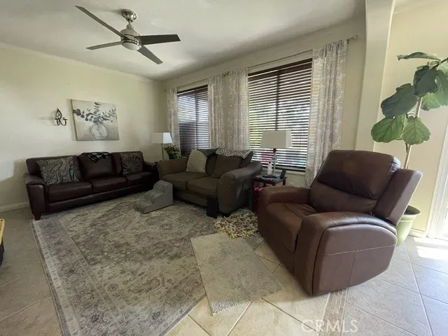 33410 Wallace Yucaipa, CA 92399