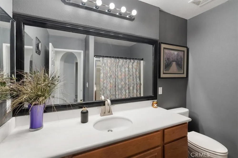 33410 Wallace Yucaipa, CA 92399